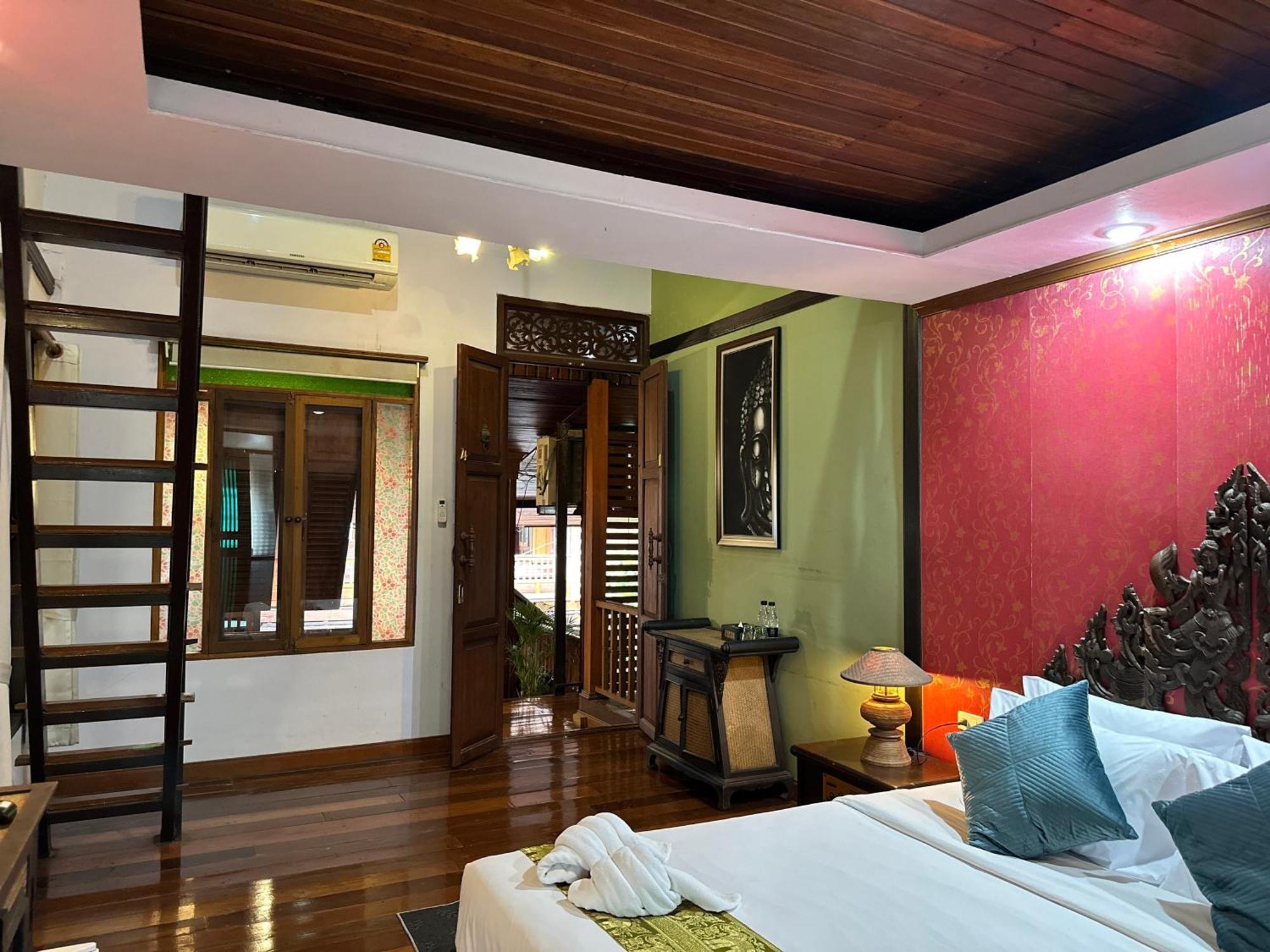 Tony'S Place Ayutthaya Экстерьер фото