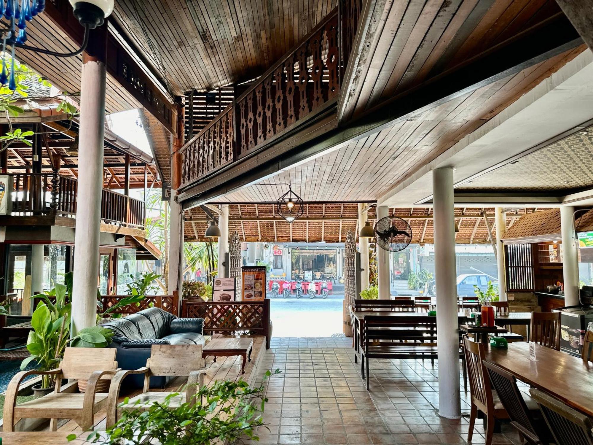 Tony'S Place Ayutthaya Экстерьер фото