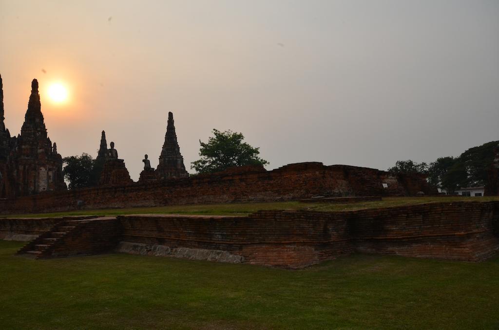 Tony'S Place Ayutthaya Экстерьер фото