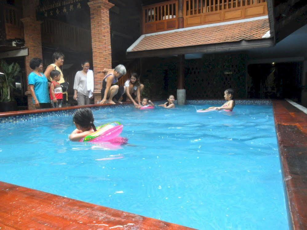 Tony'S Place Ayutthaya Экстерьер фото
